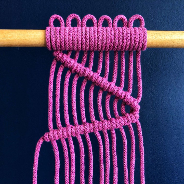 Węzeł żebrowy skośny