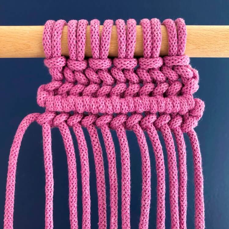 Odwrócony węzeł żebrowy