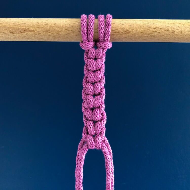 łańcuszek - makrama