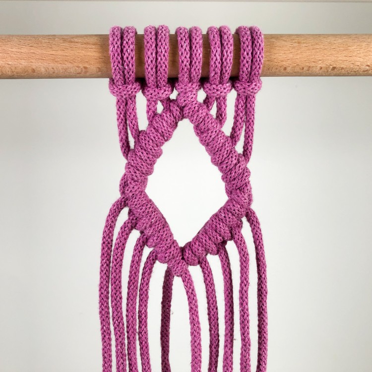 diament_pusty_w_srodku