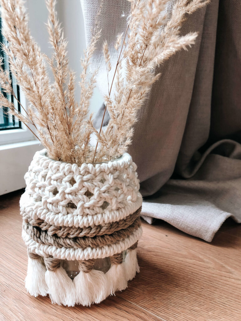 Makramowy lampion/wazon
