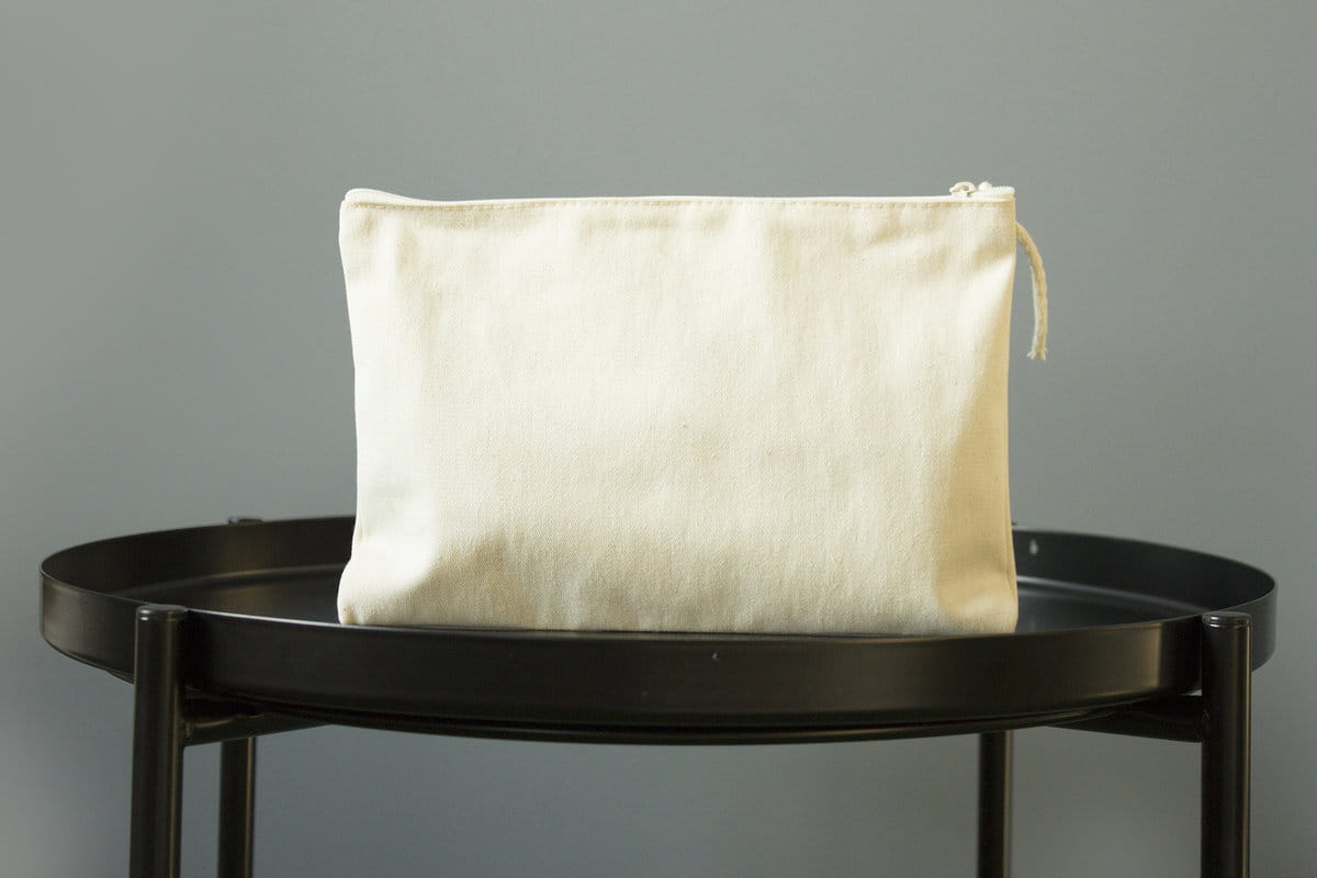 Bawelniany wklad do torebki z makramy - kopertowka kosmetyczka 1