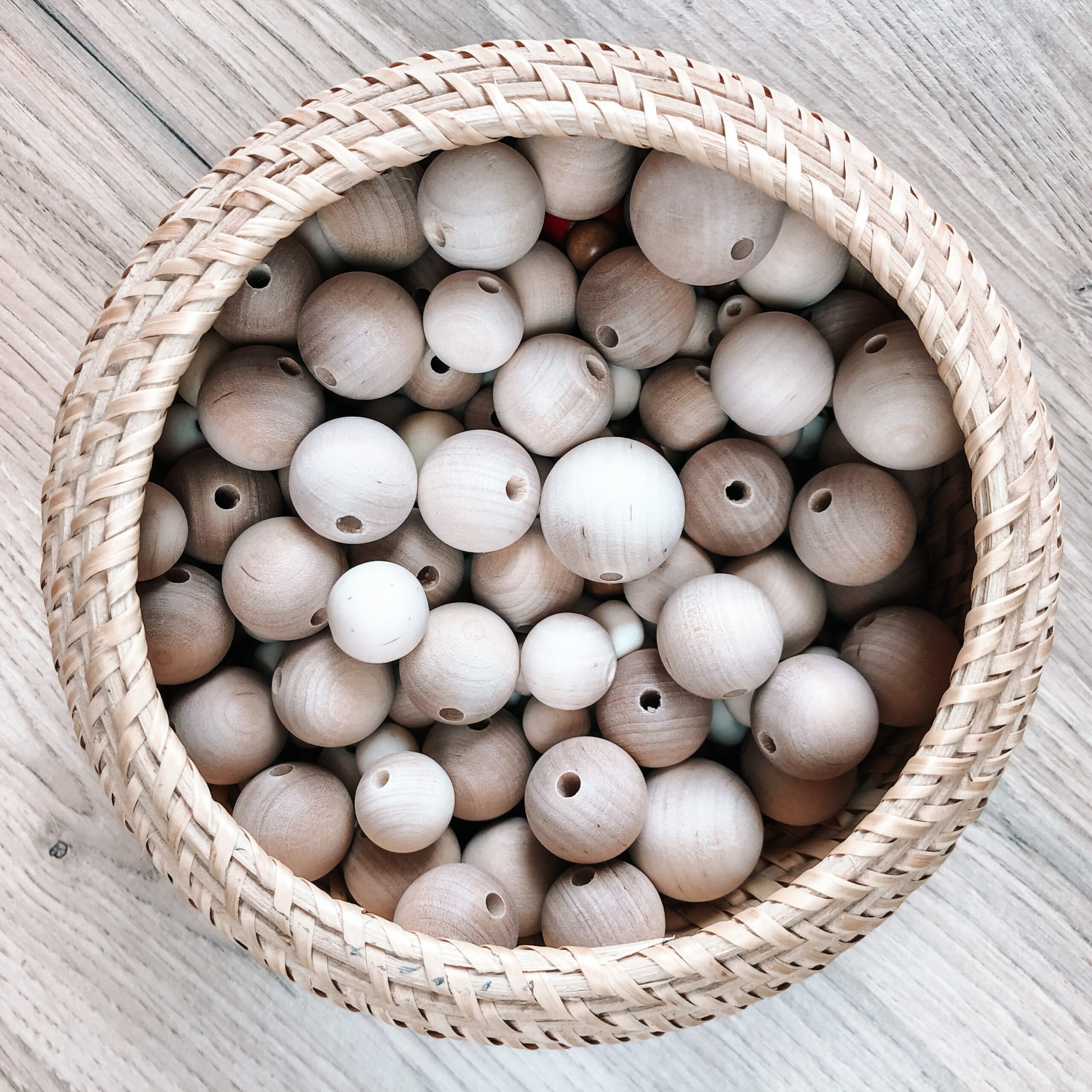 Koraliki drewniane do makramy 1