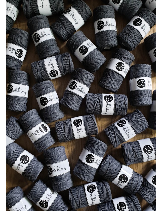 grafitowy charcoal sznurki bawelniane potrojnie skrecane 3PLY 3 mm do makramy Bobbiny
