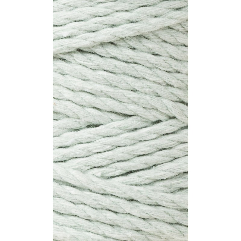 jasny zielony milky green sznurek potrojnie skrecany 3PLY 3 mm do makramy Bobbiny