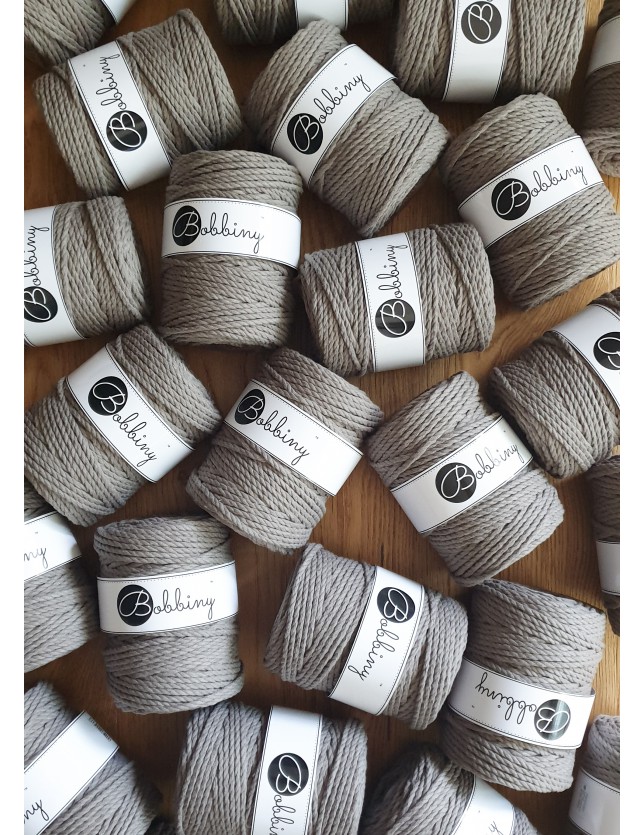 kawowy coffee sznurki bawelniane potrojnie skrecane 3PLY 5 mm do makramy Bobbiny