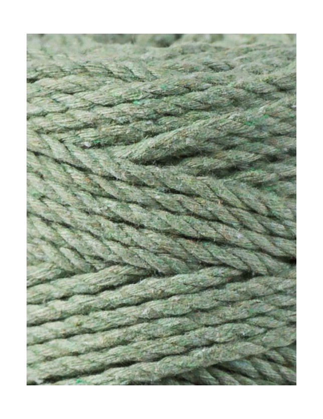 szalwia eucalyptus green sznurek potrojnie skrecany 3PLY 3 mm do makramy Bobbiny